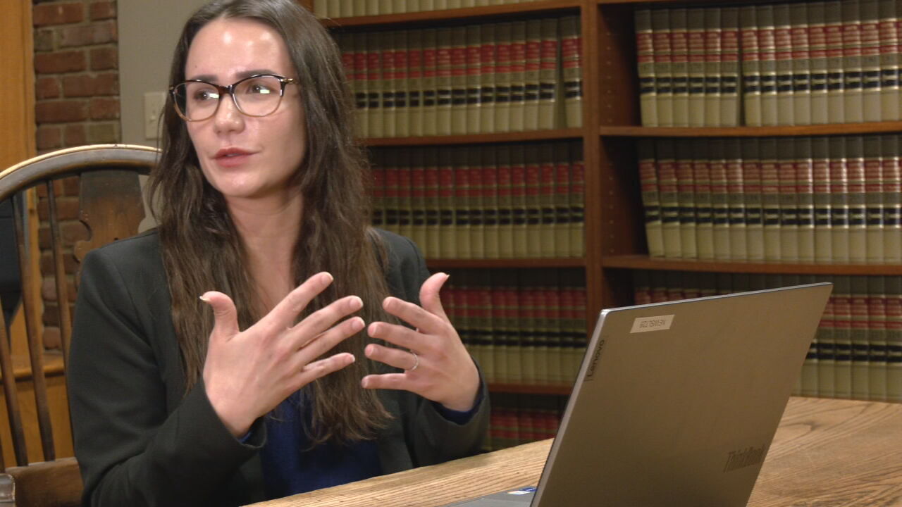 forensic psychologist Dr. Lauren Kaplan.jpeg